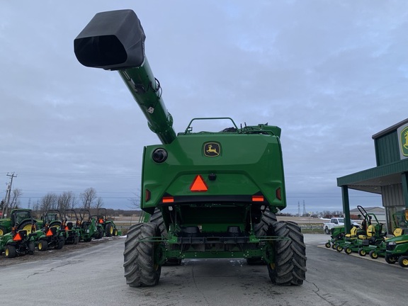2025 John Deere S7 700 thumbnail 8