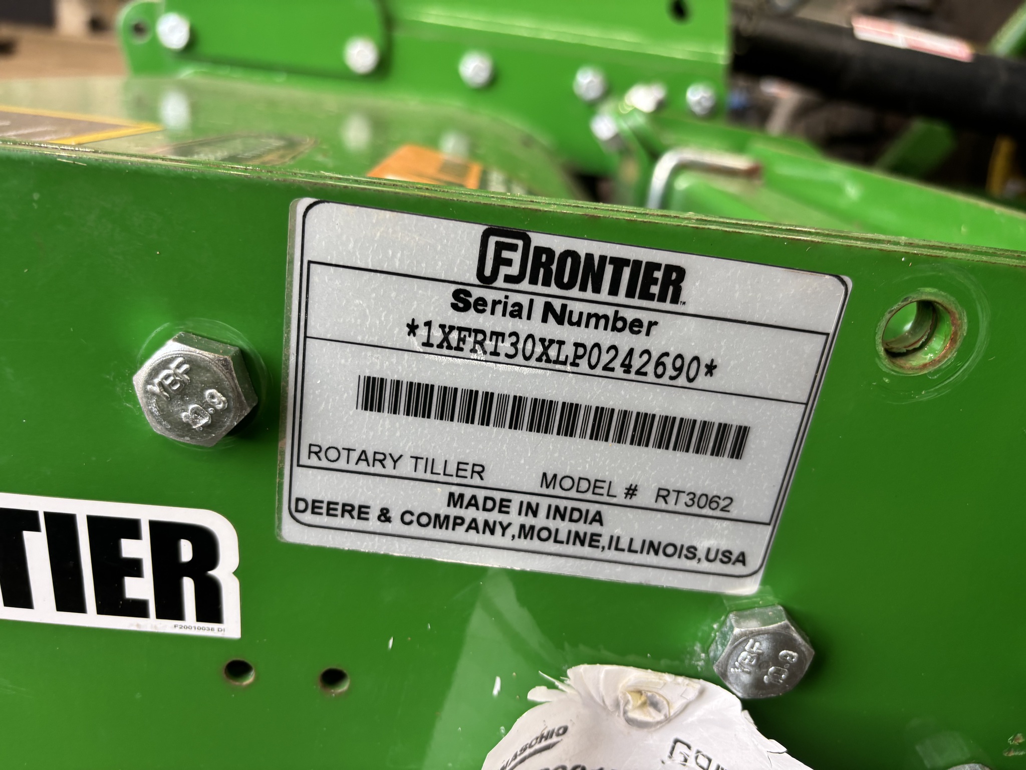 2022 John Deere 3033R Image 27