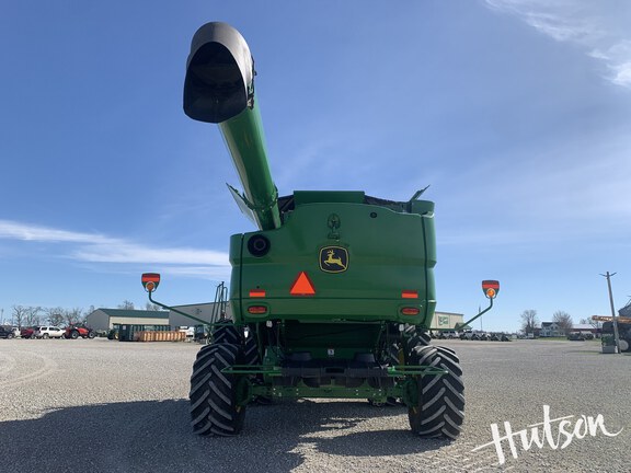 Photo of 2023 John Deere S780