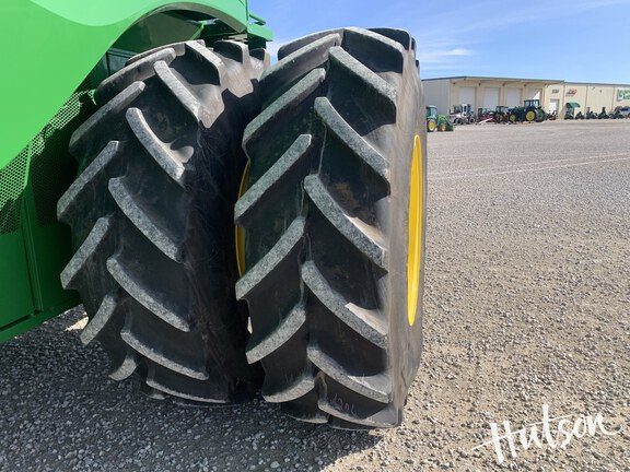 Photo of 2023 John Deere S780