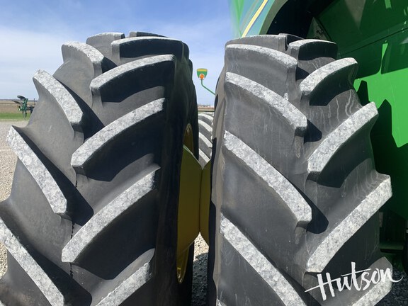 Photo of 2023 John Deere S780