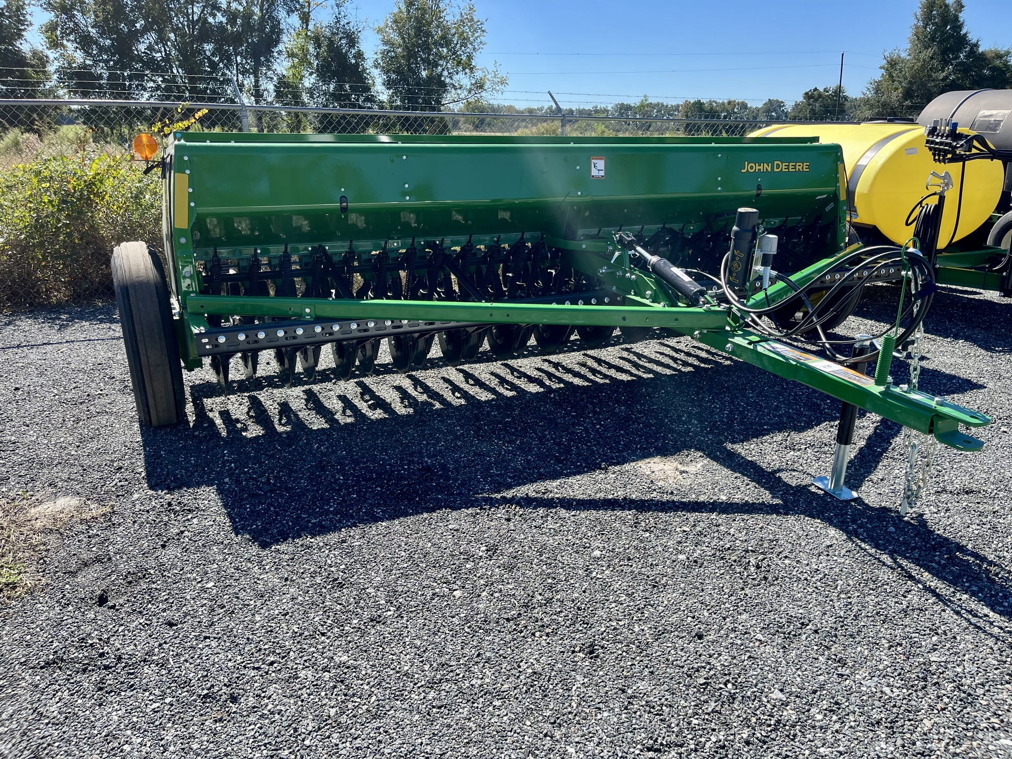 2025 John Deere BD1113 Image 2