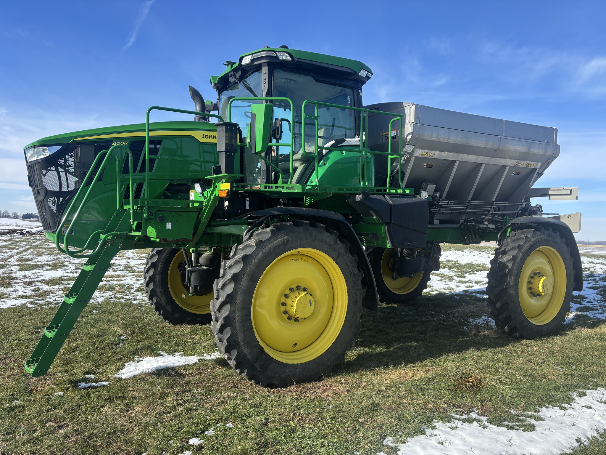 Used 2022 John Deere 400R Self Propelled Sprayers at Koenig Equipment in Urbana, OH - PhotoXL0