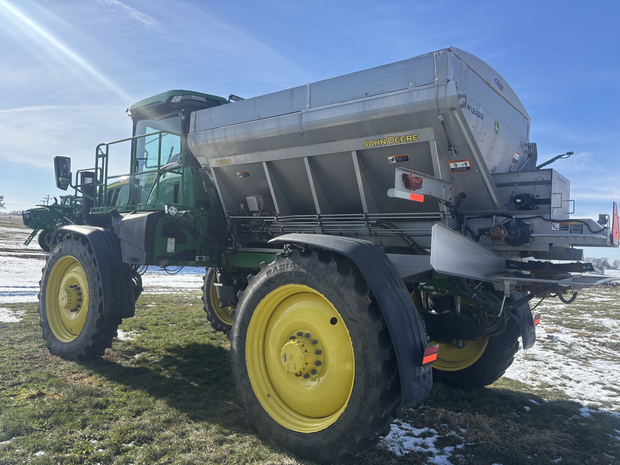Used 2022 John Deere 400R Self Propelled Sprayers at Koenig Equipment in Urbana, OH - PhotoXL2