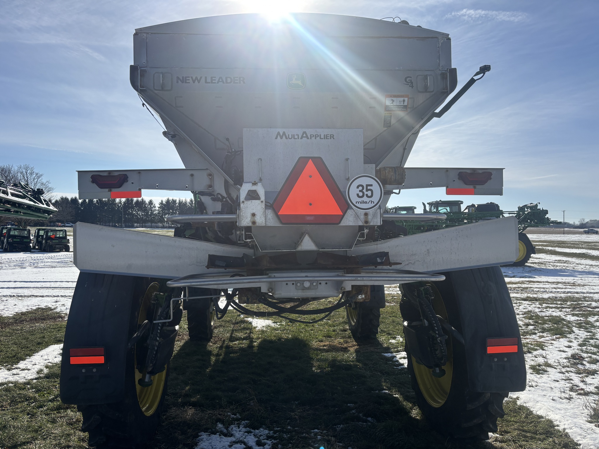 Used 2022 John Deere 400R Self Propelled Sprayers at Koenig Equipment in Urbana, OH - PhotoXL3