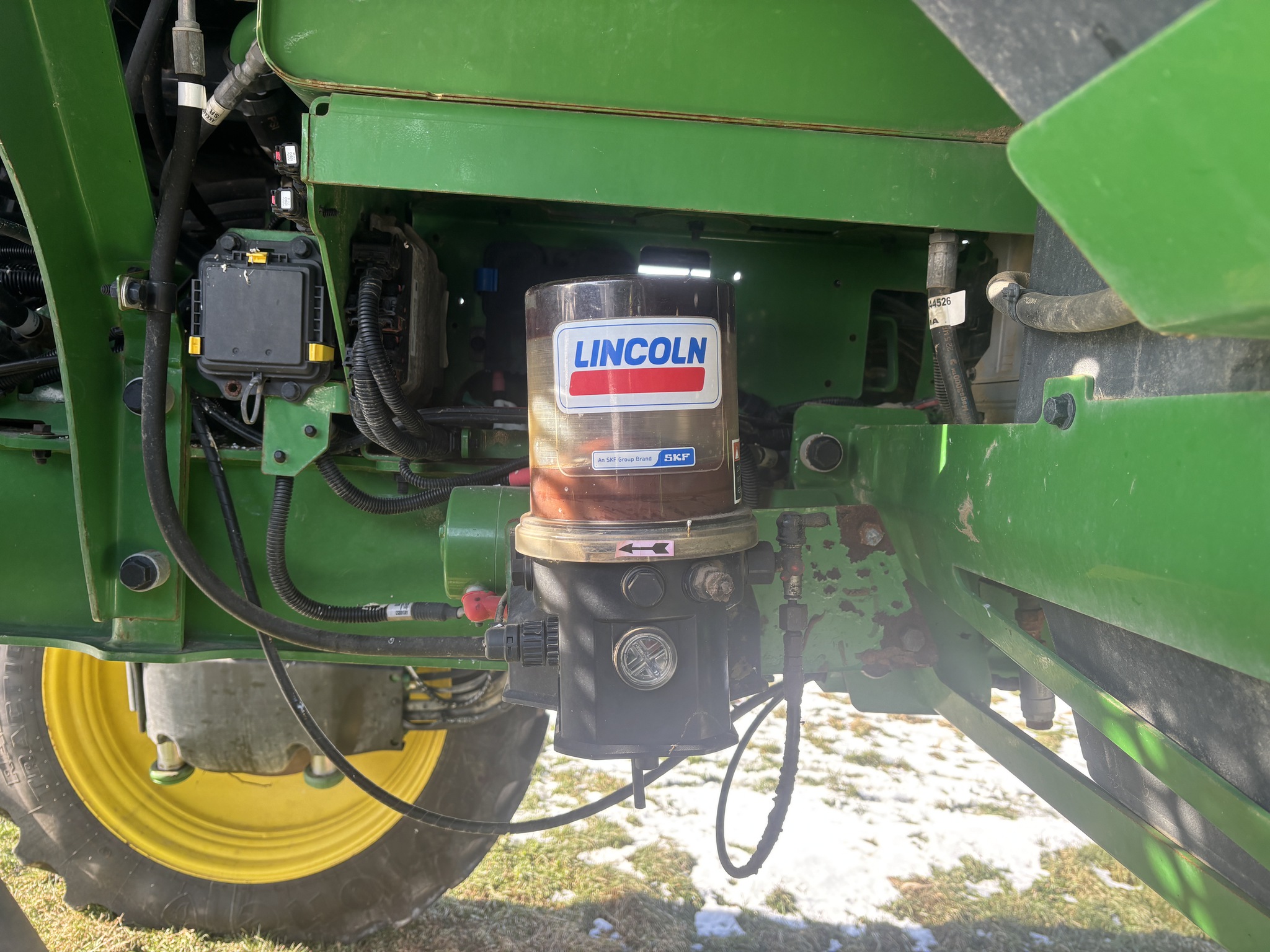 Used 2022 John Deere 400R Self Propelled Sprayers at Koenig Equipment in Urbana, OH - PhotoXL14