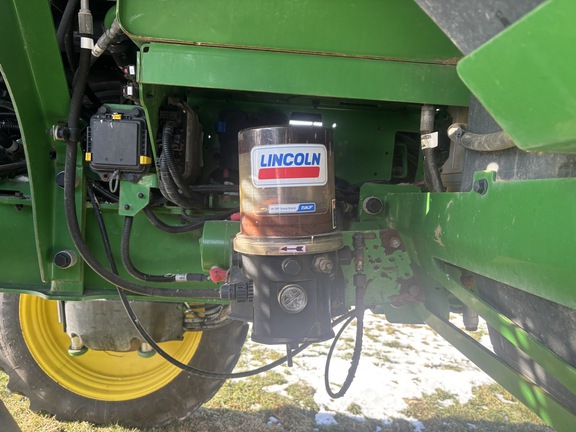 Used 2022 John Deere 400R Self Propelled Sprayers at Koenig Equipment in Urbana, OH - Photo14