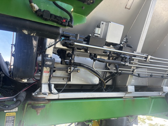 Used 2022 John Deere 400R Self Propelled Sprayers at Koenig Equipment in Urbana, OH - Photo15