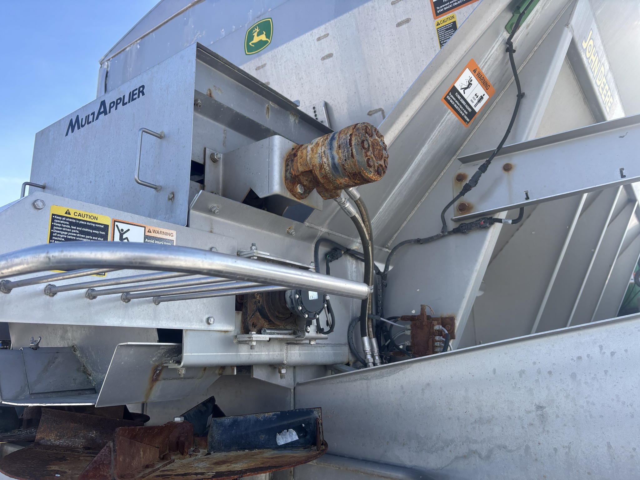 Used 2022 John Deere 400R Self Propelled Sprayers at Koenig Equipment in Urbana, OH - PhotoXL19