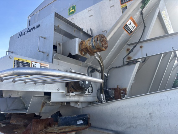 Used 2022 John Deere 400R Self Propelled Sprayers at Koenig Equipment in Urbana, OH - Photo19