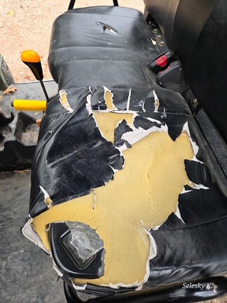 Photo of 2010 John Deere XUV 625I OLIVE