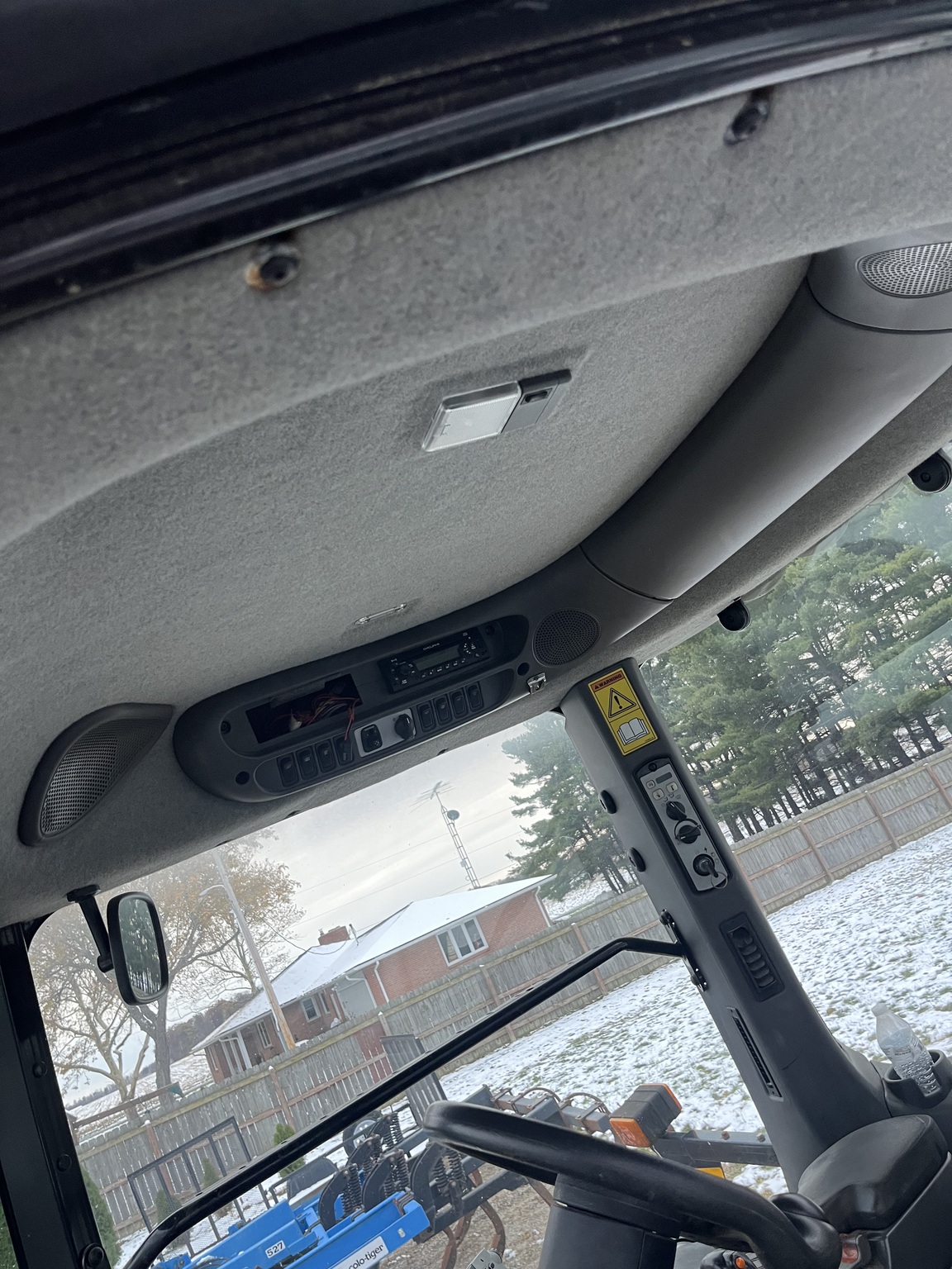 2013 Challenger MT765D Image 14