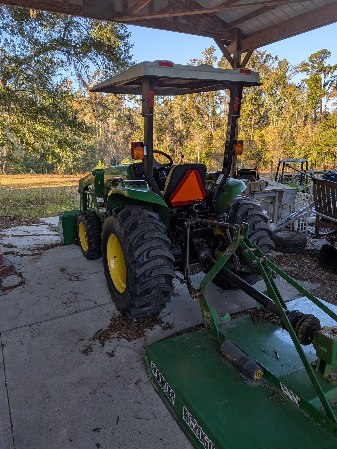 2008 John Deere 3038E Image 4