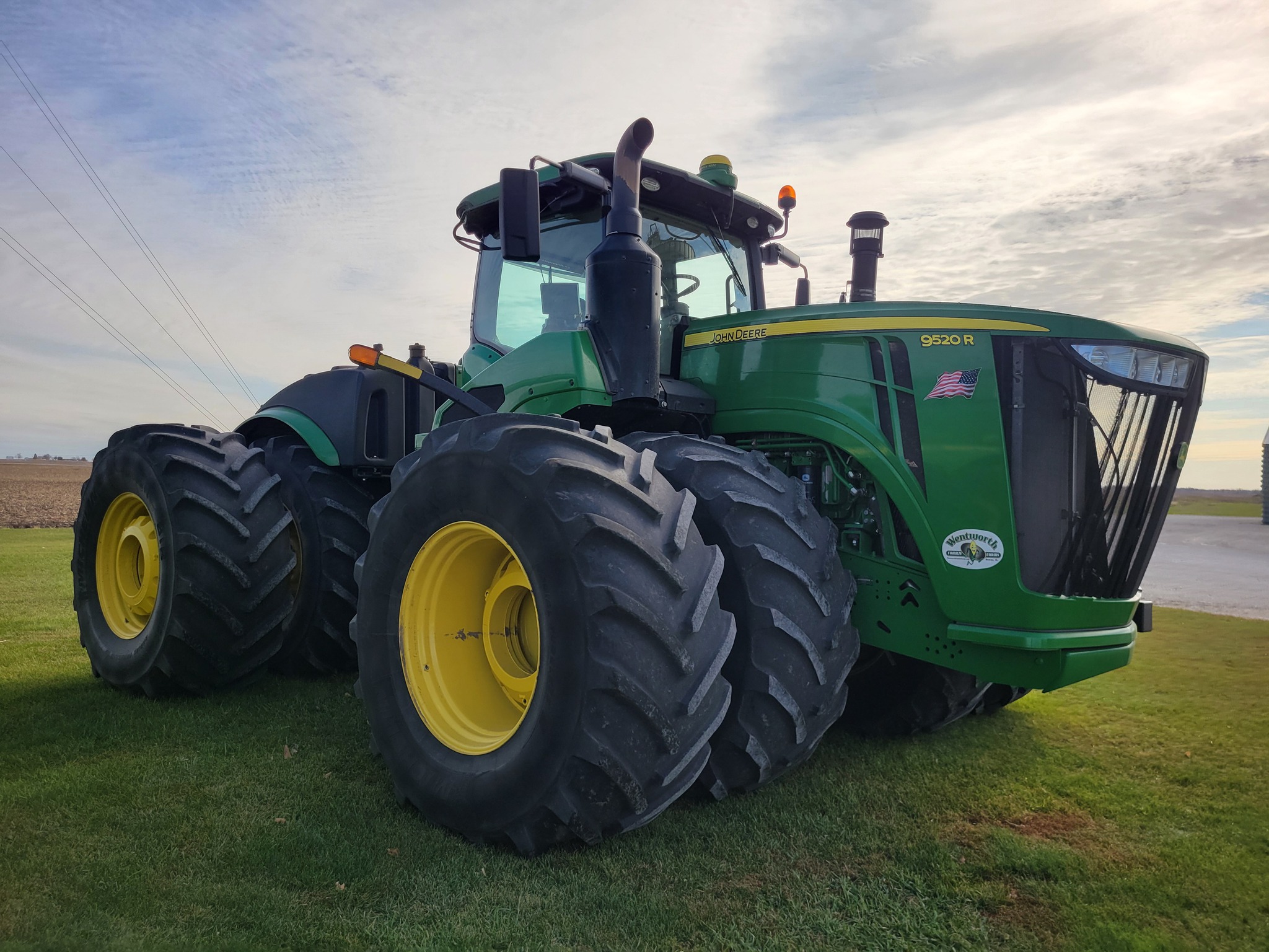  2018 John Deere 9520R at Heritage Tractor in Roanoke, IL