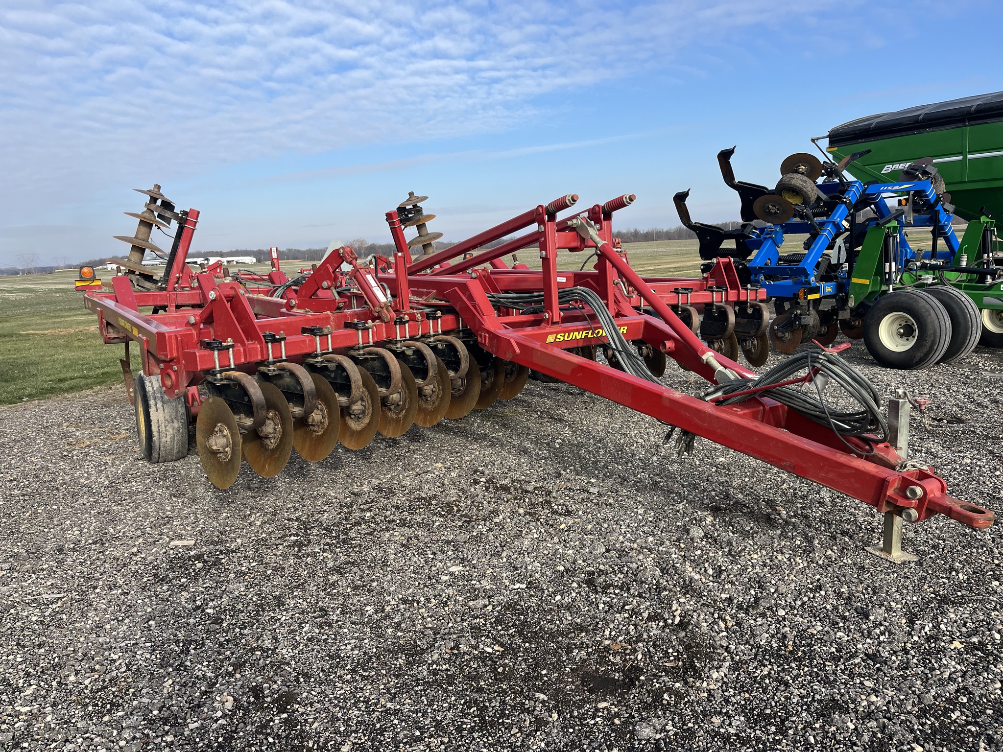 2006 Sunflower 4511-13 Image 2