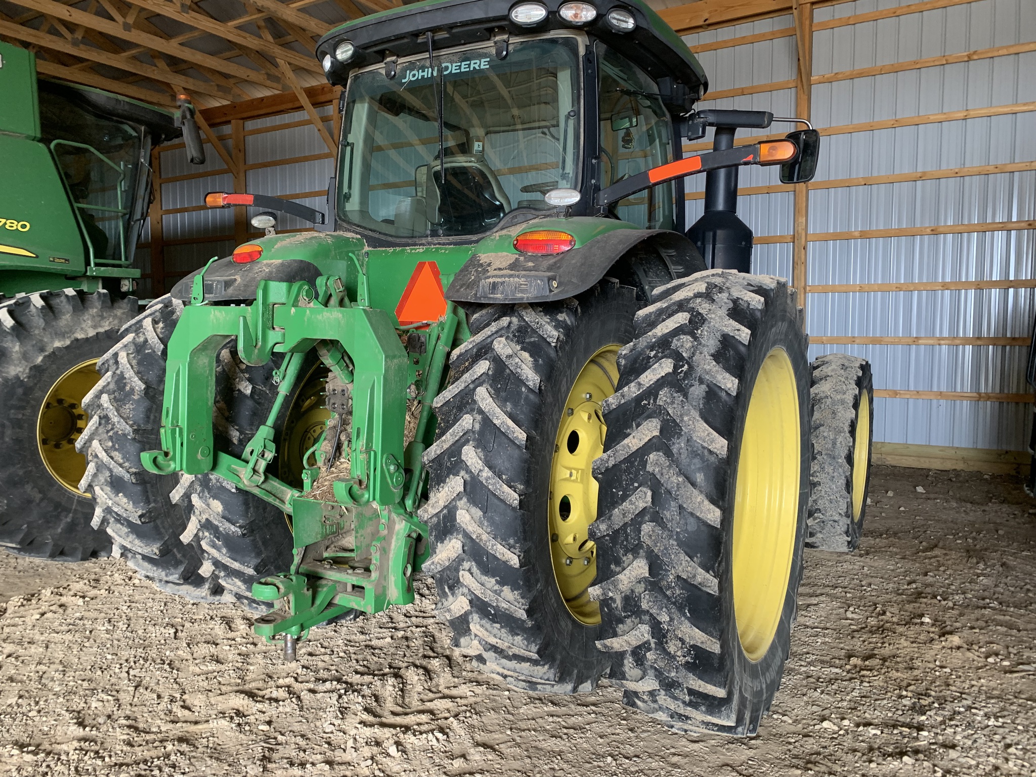 2014 John Deere 8345R Image 3