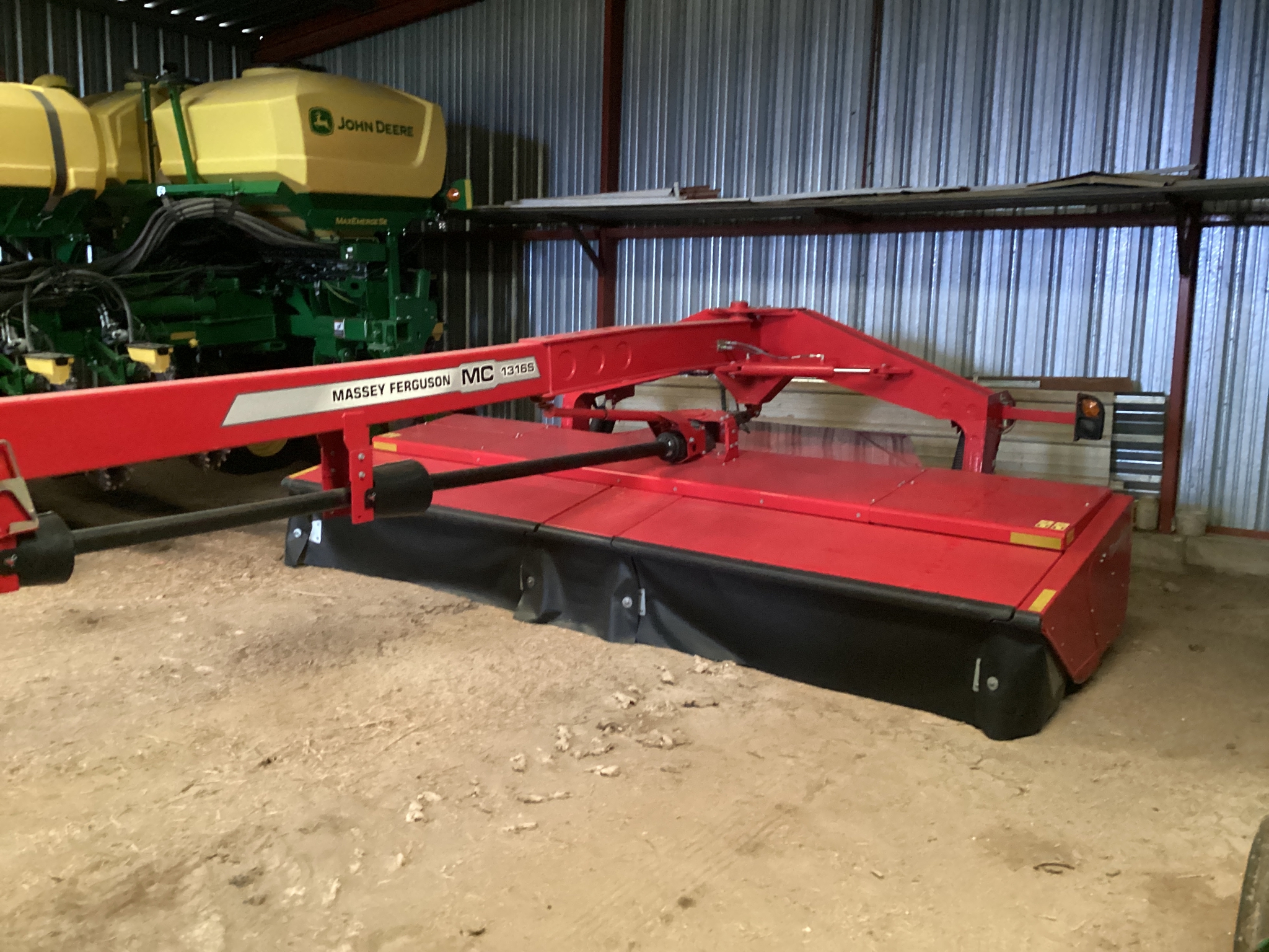 2023 Massey Ferguson 1316S Image 1