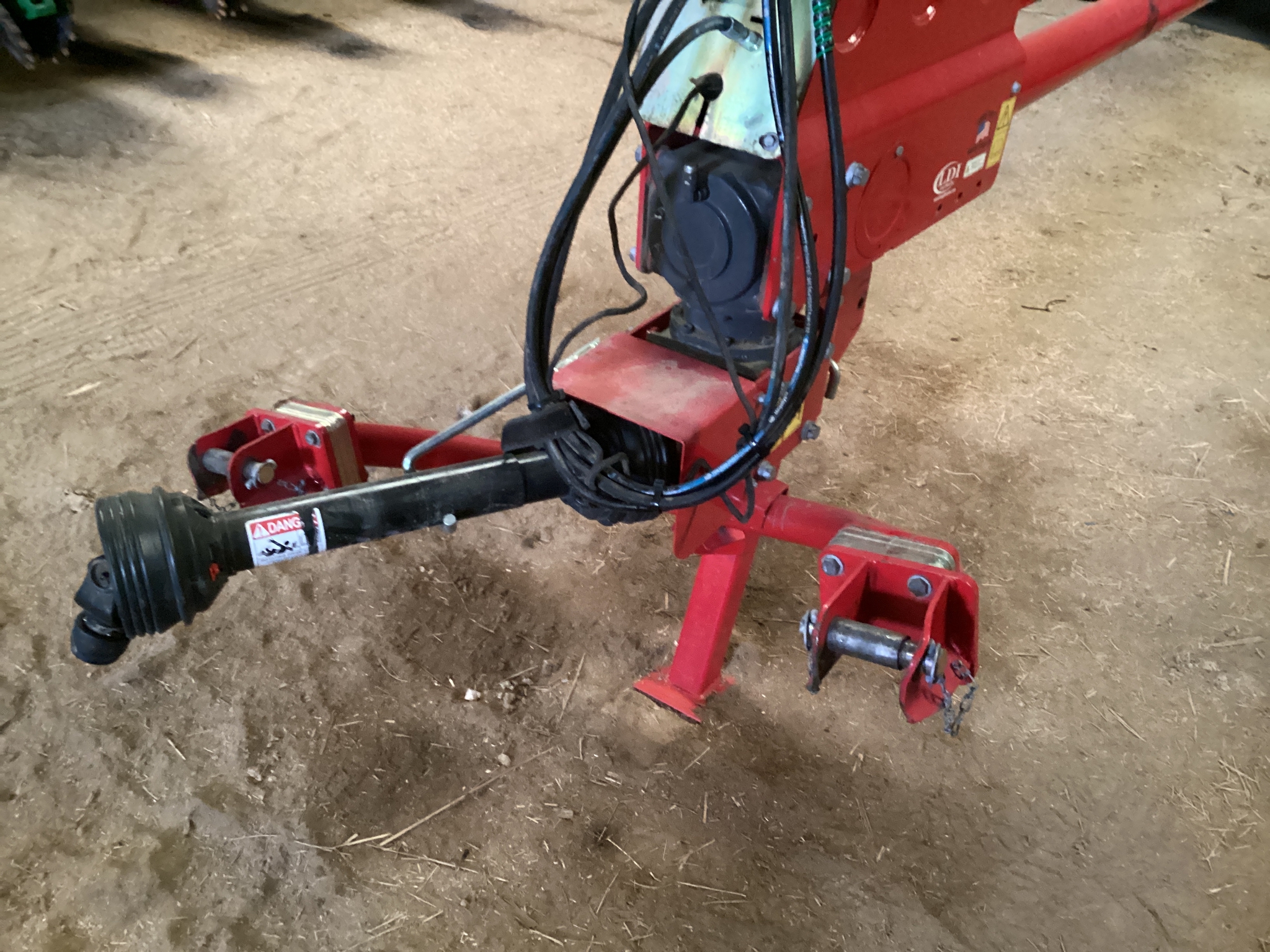 2023 Massey Ferguson 1316S Image 7