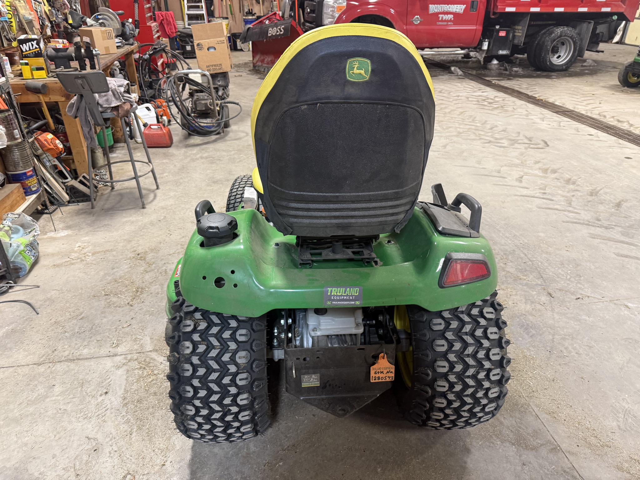 2024 John Deere X580 Image 6