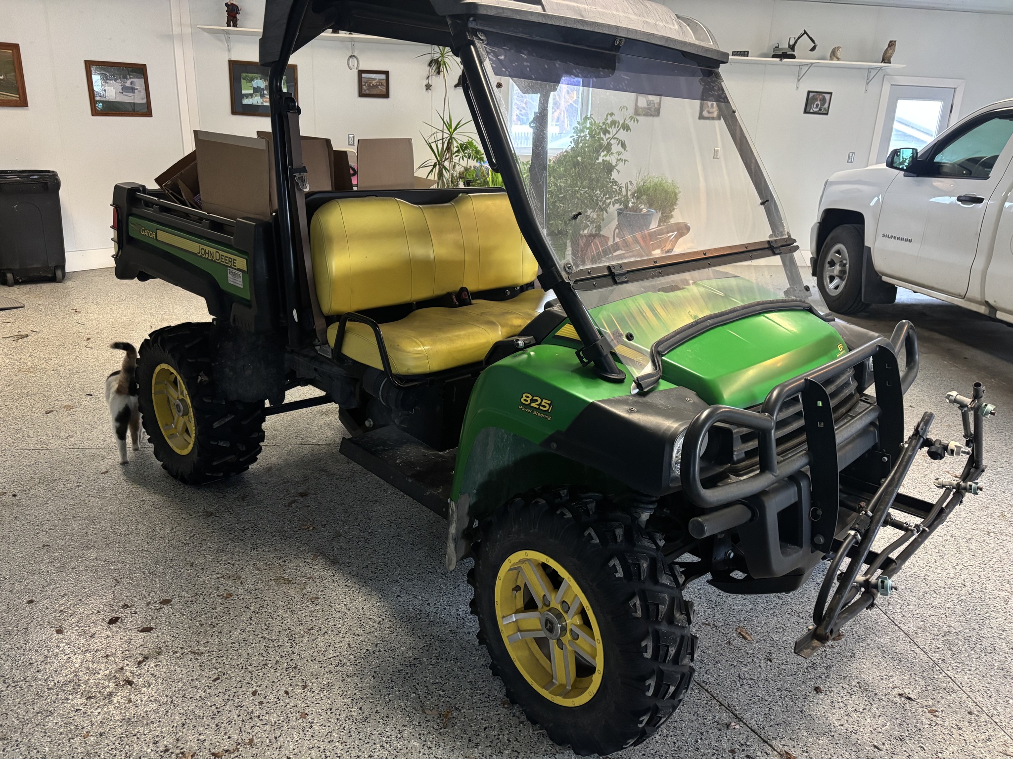 2017 John Deere XUV 825i Image 1