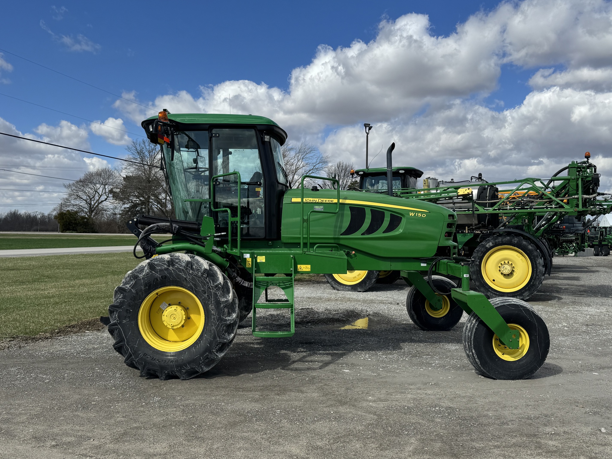 2013 John Deere W150 Image 3