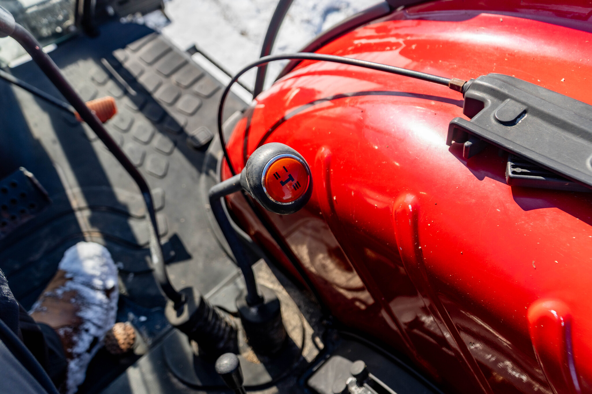 Used 2010 Case IH Farmall 95 Utility Tractors at Koenig Equipment in Anna, OH - PhotoXL27