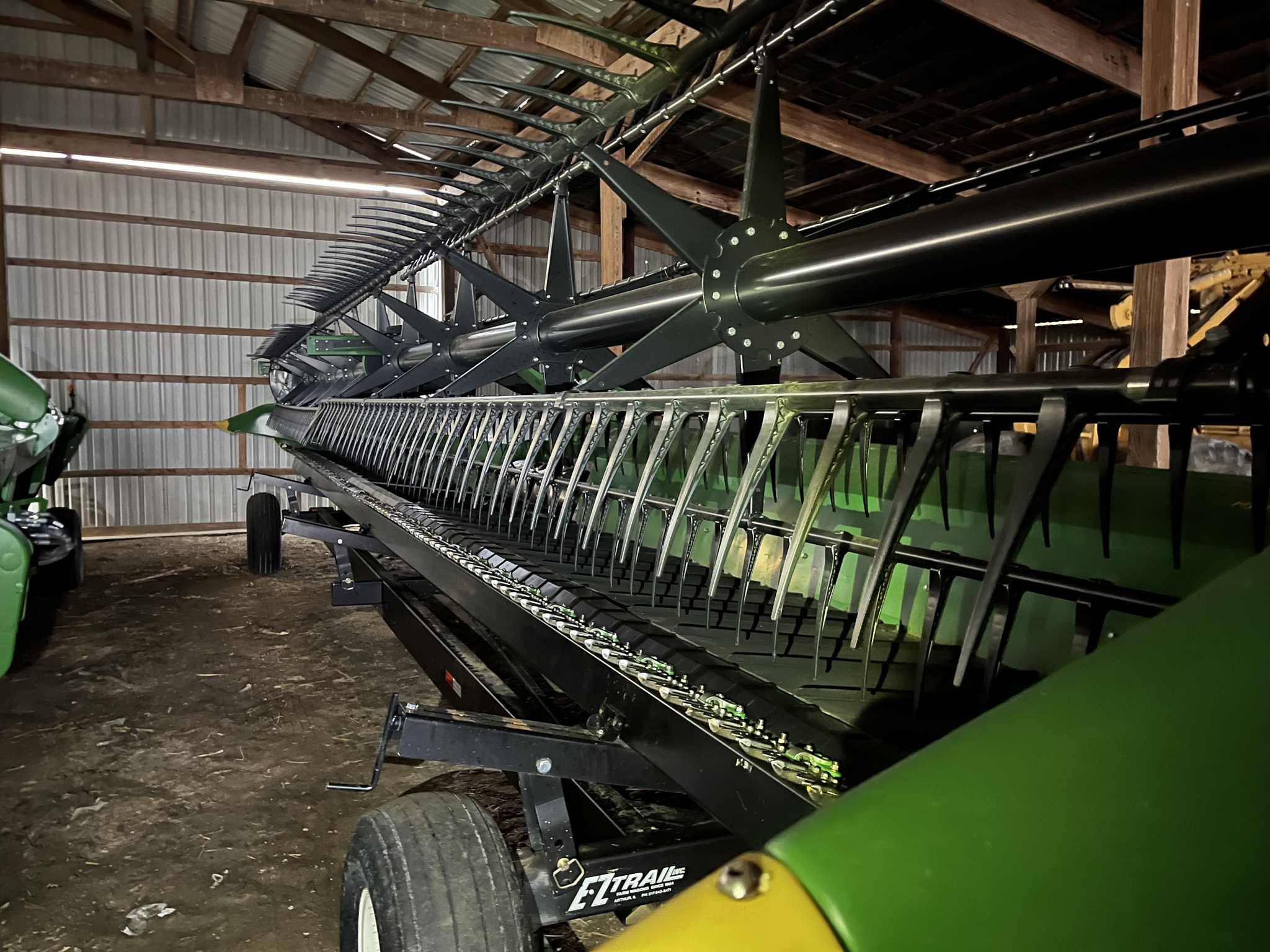 Used 2017 John Deere 640FD Combine Platforms at Koenig Equipment in Greensburg, IN - PhotoXL0