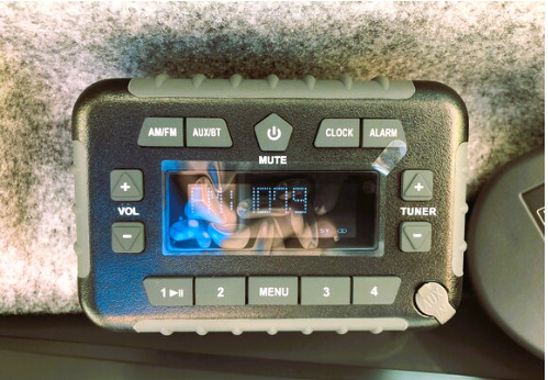 2026 John Deere 325G Image 7