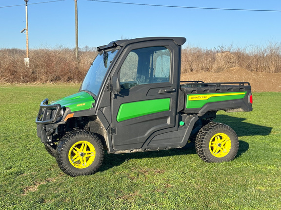 2025 John-Deere 875M