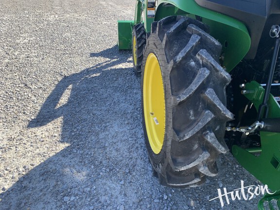 Photo of 2025 John Deere 3038E