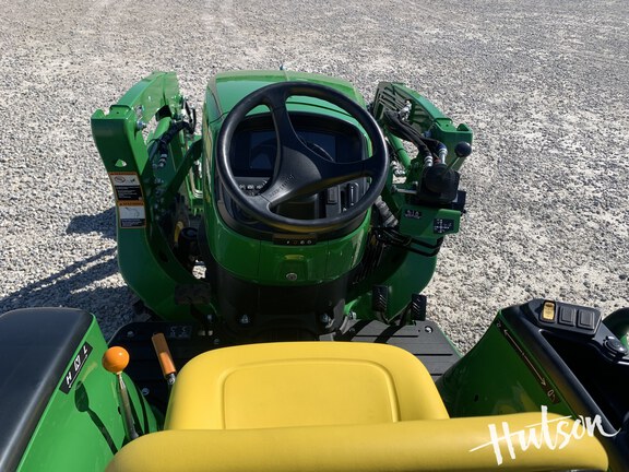 Photo of 2025 John Deere 3038E