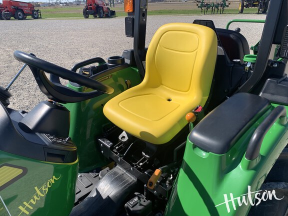 Photo of 2025 John Deere 3038E