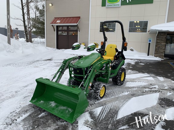 Photo of 2025 John Deere 1025R