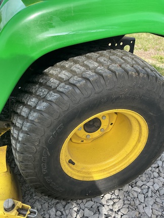 Photo of 2013 John Deere X750