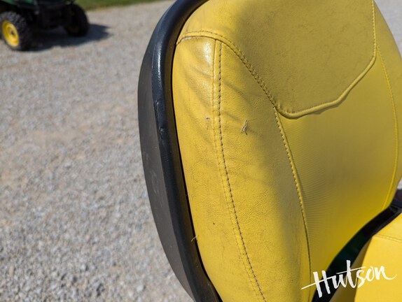 Photo of 2013 John Deere X750