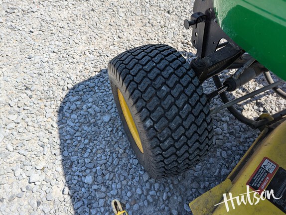 Photo of 2013 John Deere X750