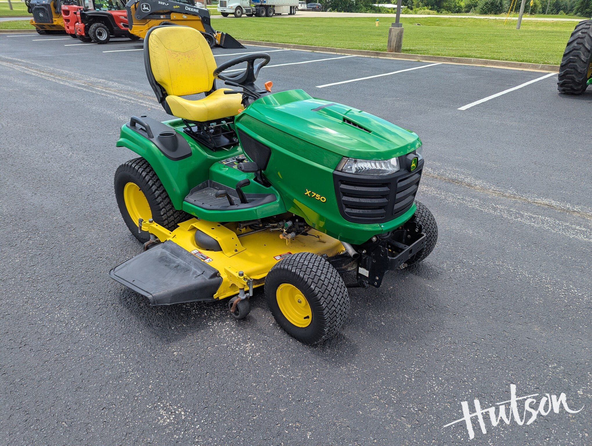 2013 John Deere X750