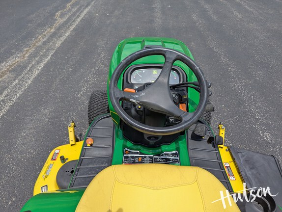 Photo of 2013 John Deere X750