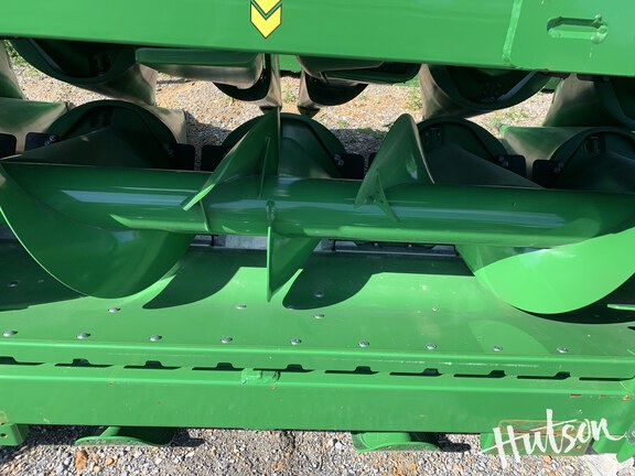 Photo of 2025 John Deere CF 12