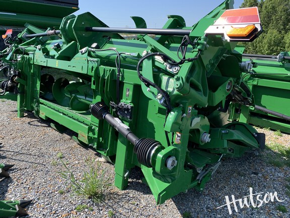 Photo of 2025 John Deere CF 12