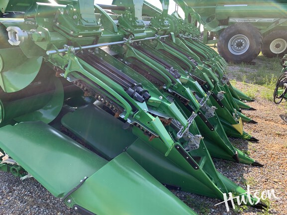 Photo of 2025 John Deere CF 12