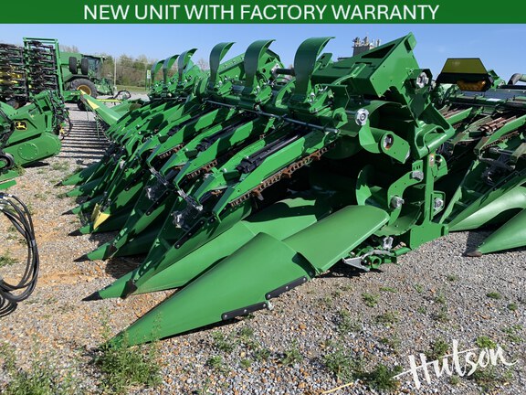 Photo of 2025 John Deere CF 12