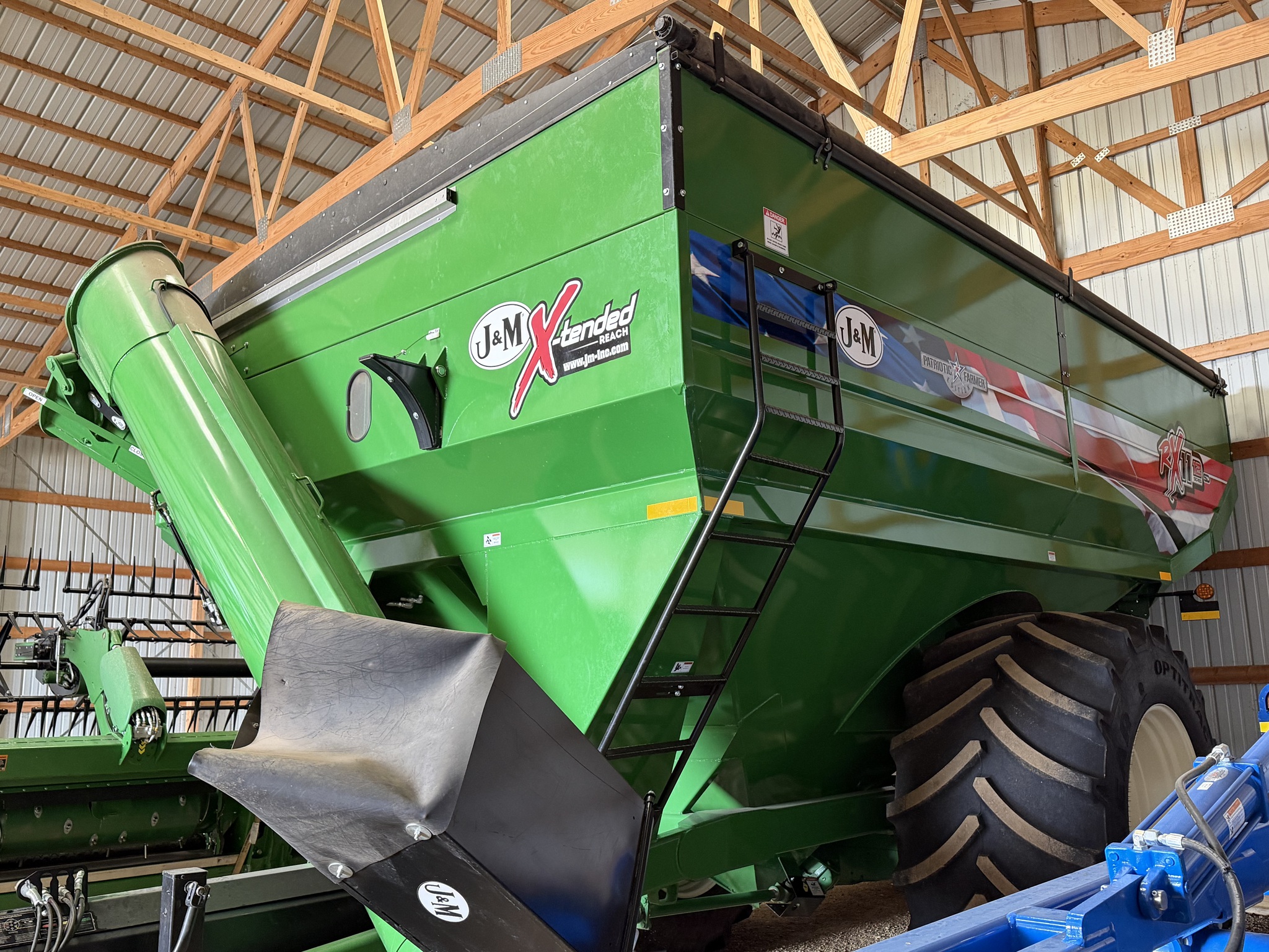  2023 J&M 1112-20 at Heritage Tractor in Lexington, IL