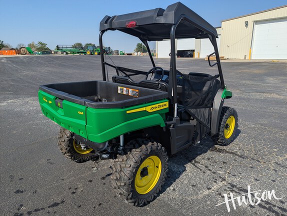 Photo of 2025 John Deere XUV 590M