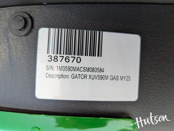 Photo of 2025 John Deere XUV 590M