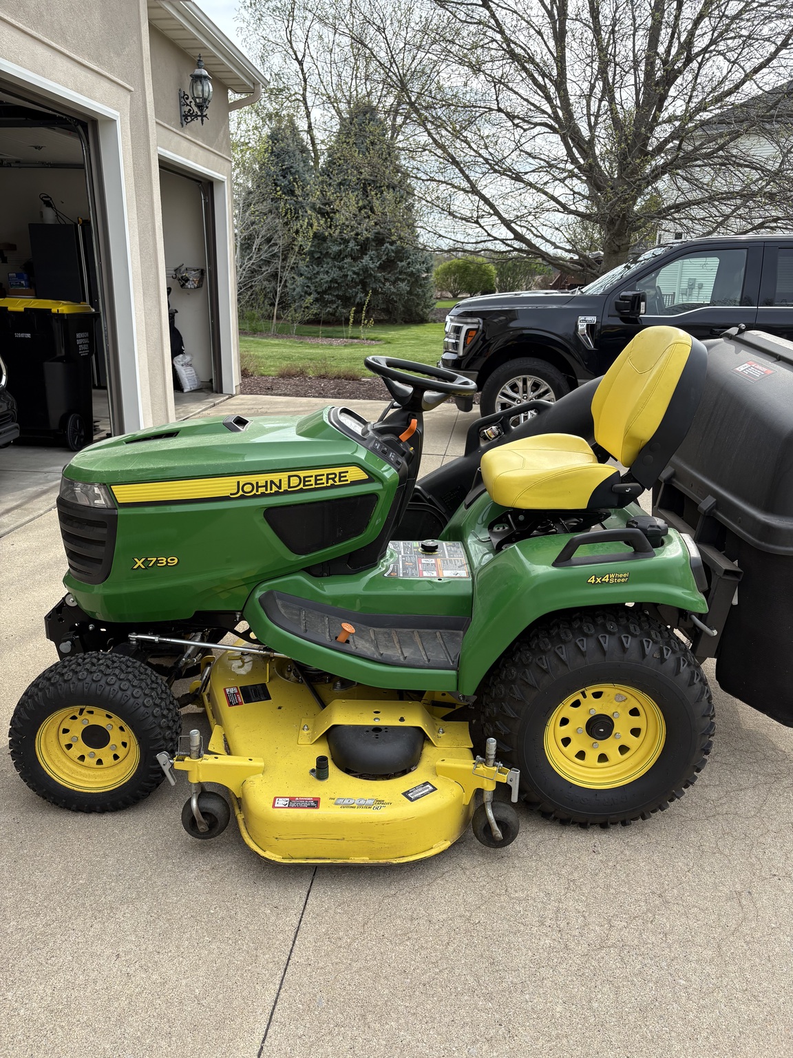  2015 John Deere X739 at Heritage Tractor in Bloomington, IL