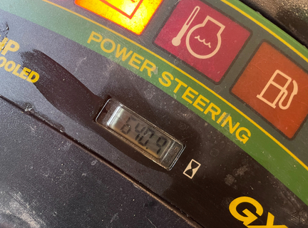 2005 John Deere 345 - Photo5