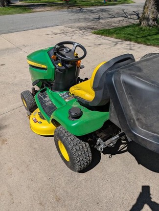 Photo of 2017 John Deere X350