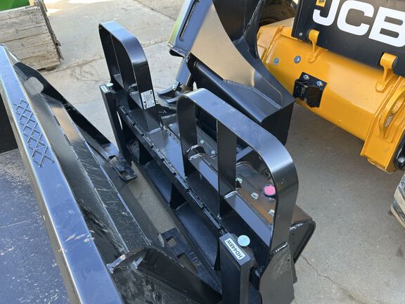 Used 2024 JCB 3TS-8W Skid Steer Loaders at Horizon Ag & Turf in High Prairie, AB - Photo10