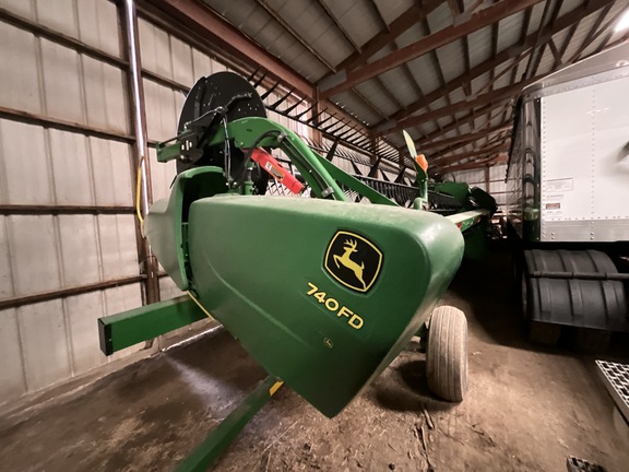 Photo of 2020 John Deere 740FD